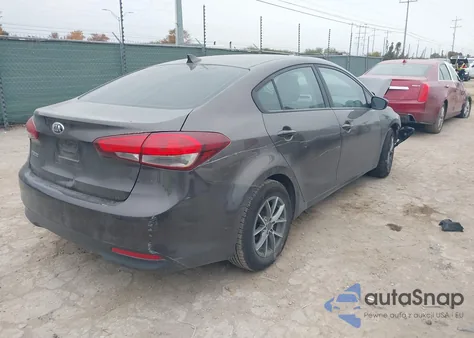 2017 Kia Forte Lx из США, поврежденный, VIN 3KPFK4A76HE012664